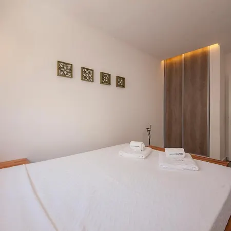 Apartment B38 - Tamar & Patio