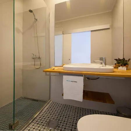 B38 - Tamar & Patio Apartment